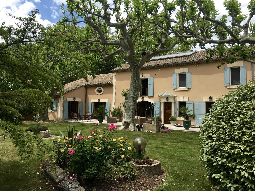 Villa Mas St Jean B&B Noves Esterno foto