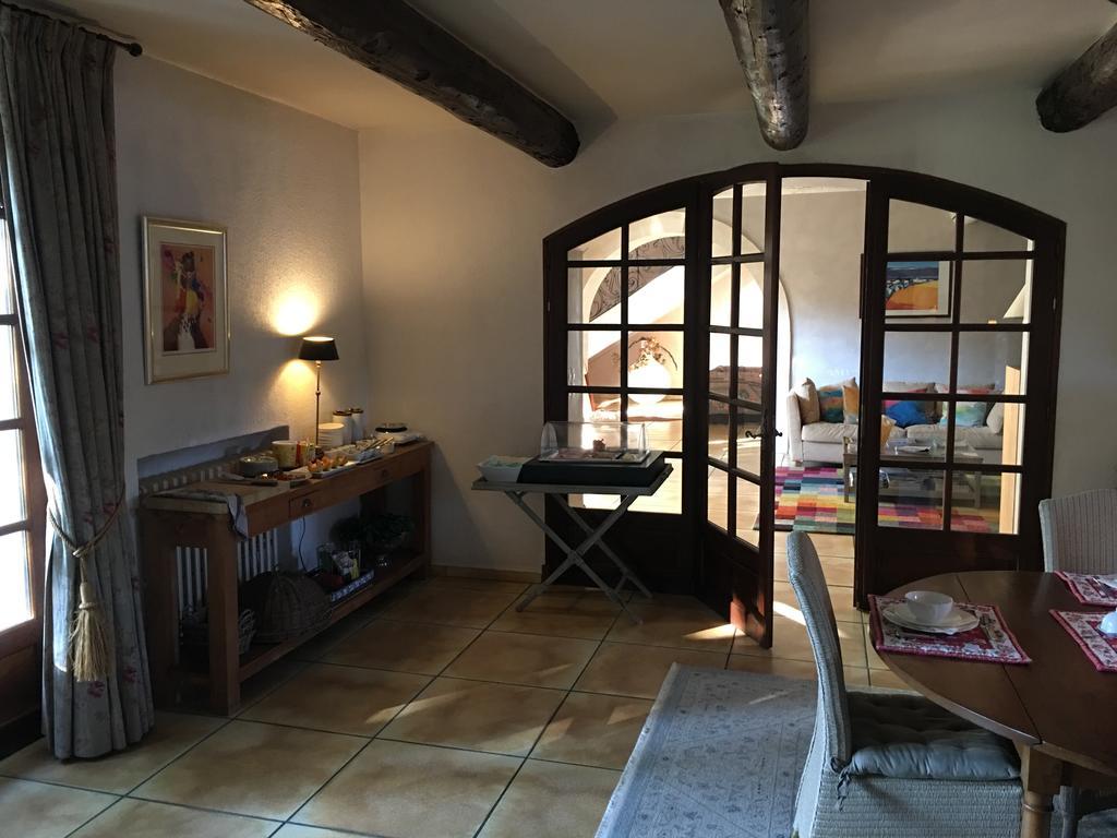 Villa Mas St Jean B&B Noves Esterno foto