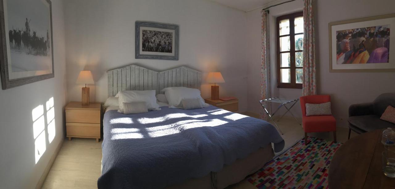 Villa Mas St Jean B&B Noves Esterno foto