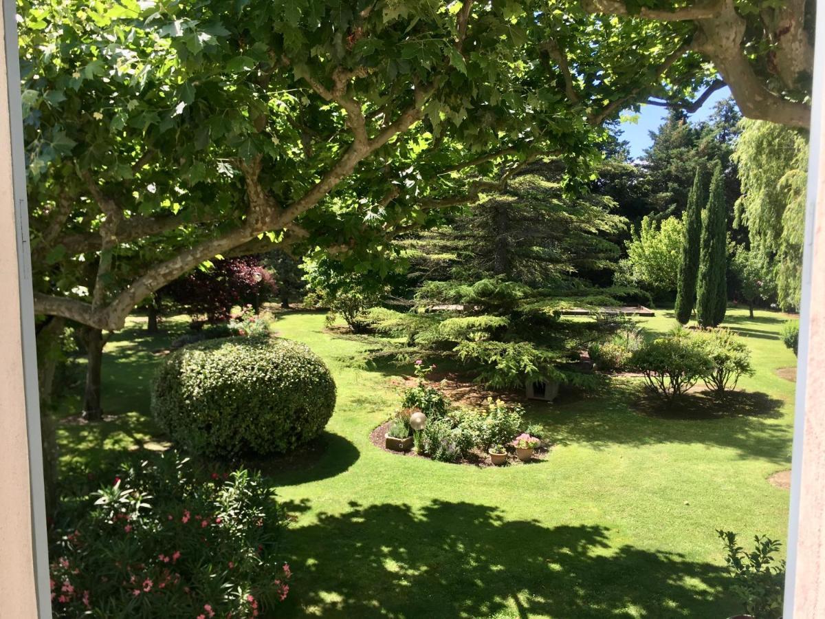 Villa Mas St Jean B&B Noves Esterno foto