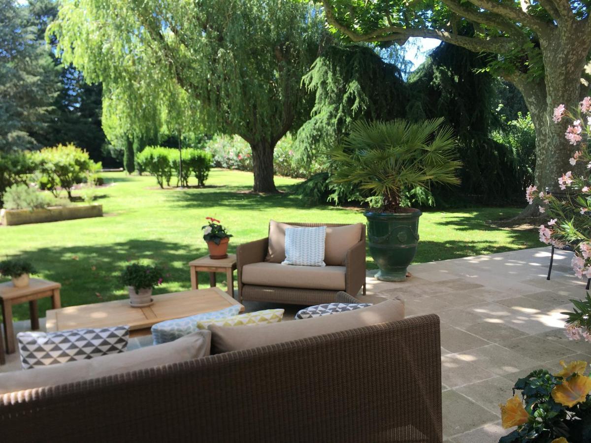 Villa Mas St Jean B&B Noves Esterno foto